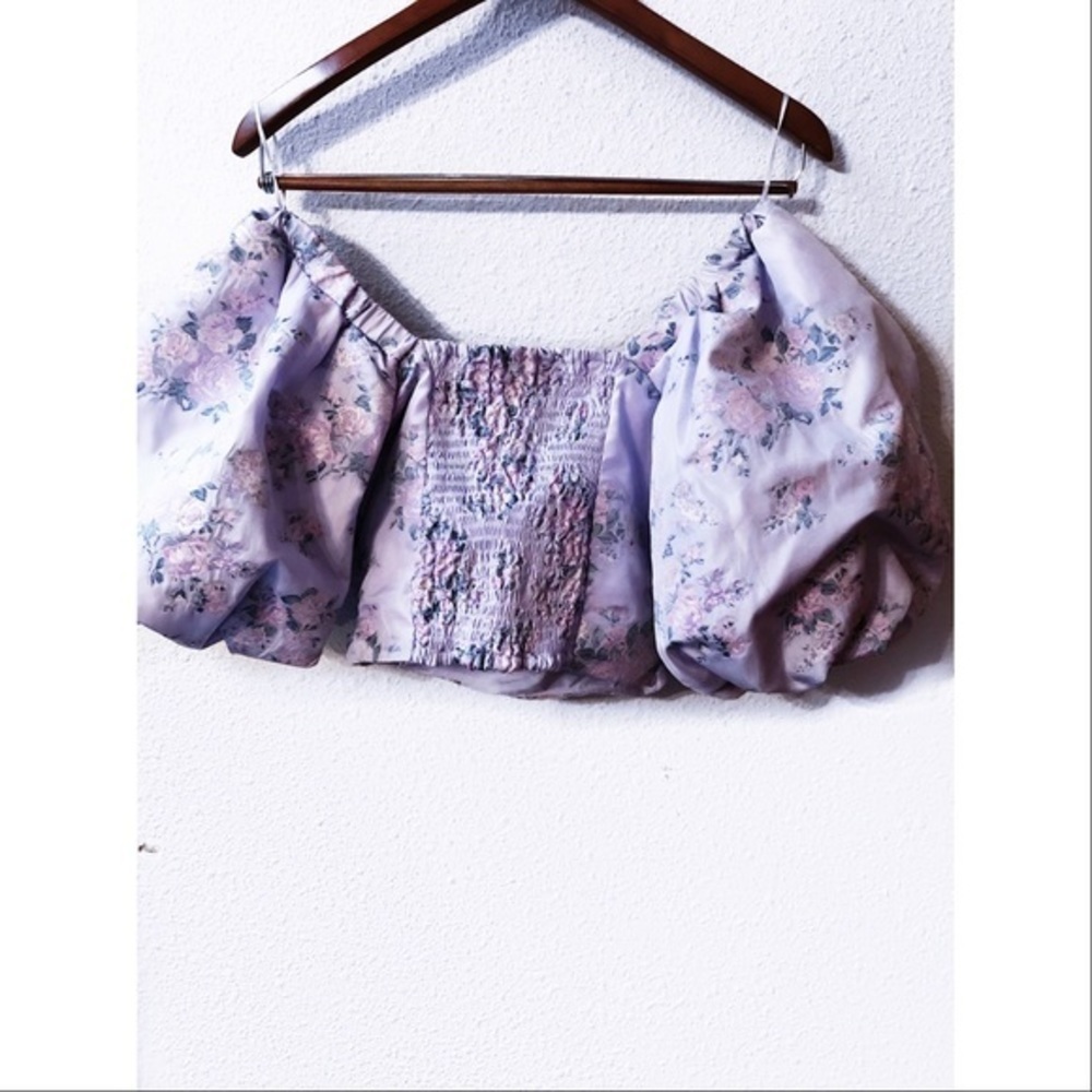 Express floral puff sleeve crop top NWT - Picture 5 of 9